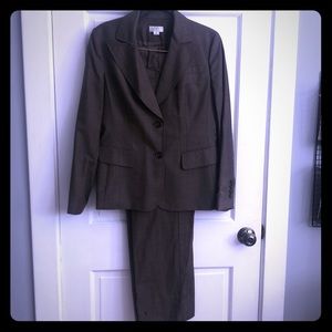 2 piece Ann Taylor LOFT pantsuit